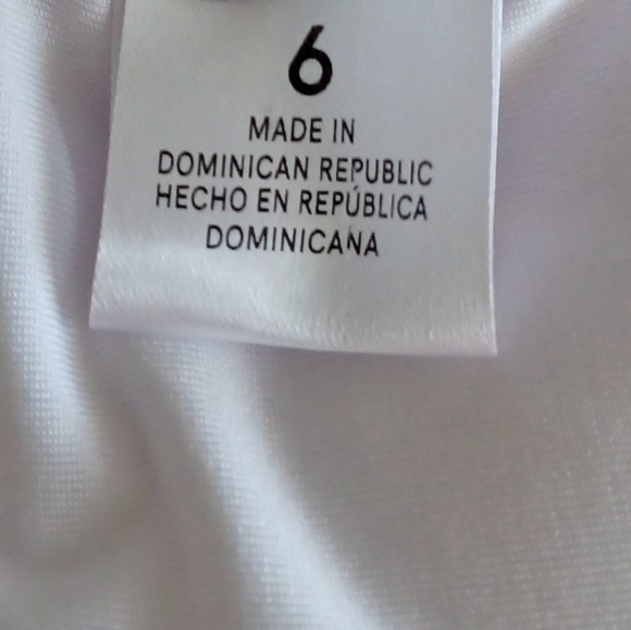 Venus Classic Bandeau Red Tankini Top, Size 6 - Picture 13 of 13